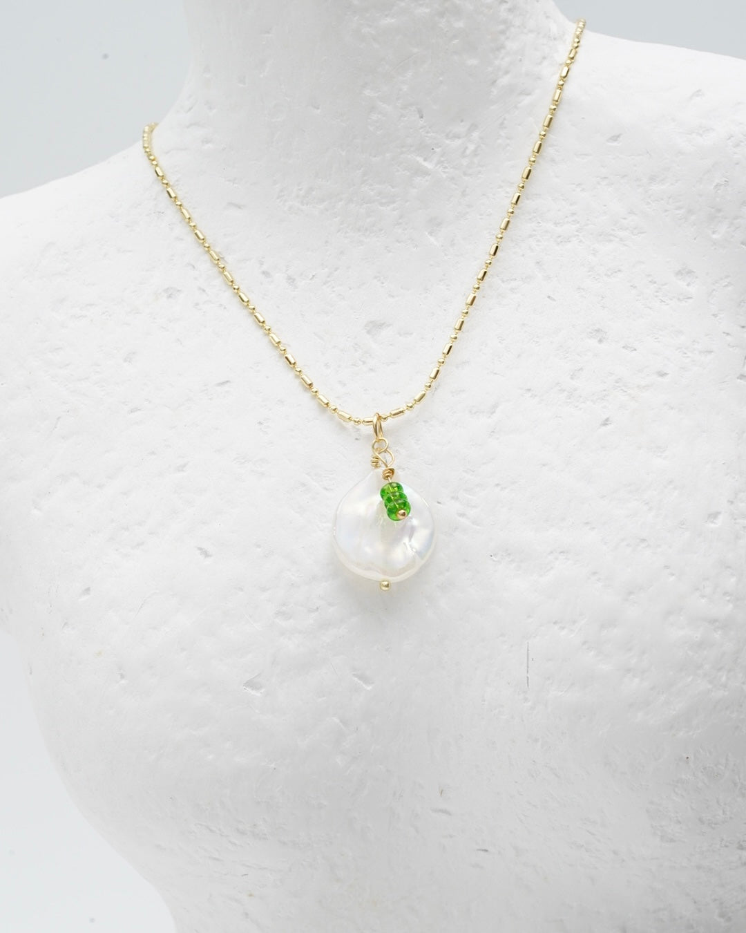 Flat Pearl Necklace
