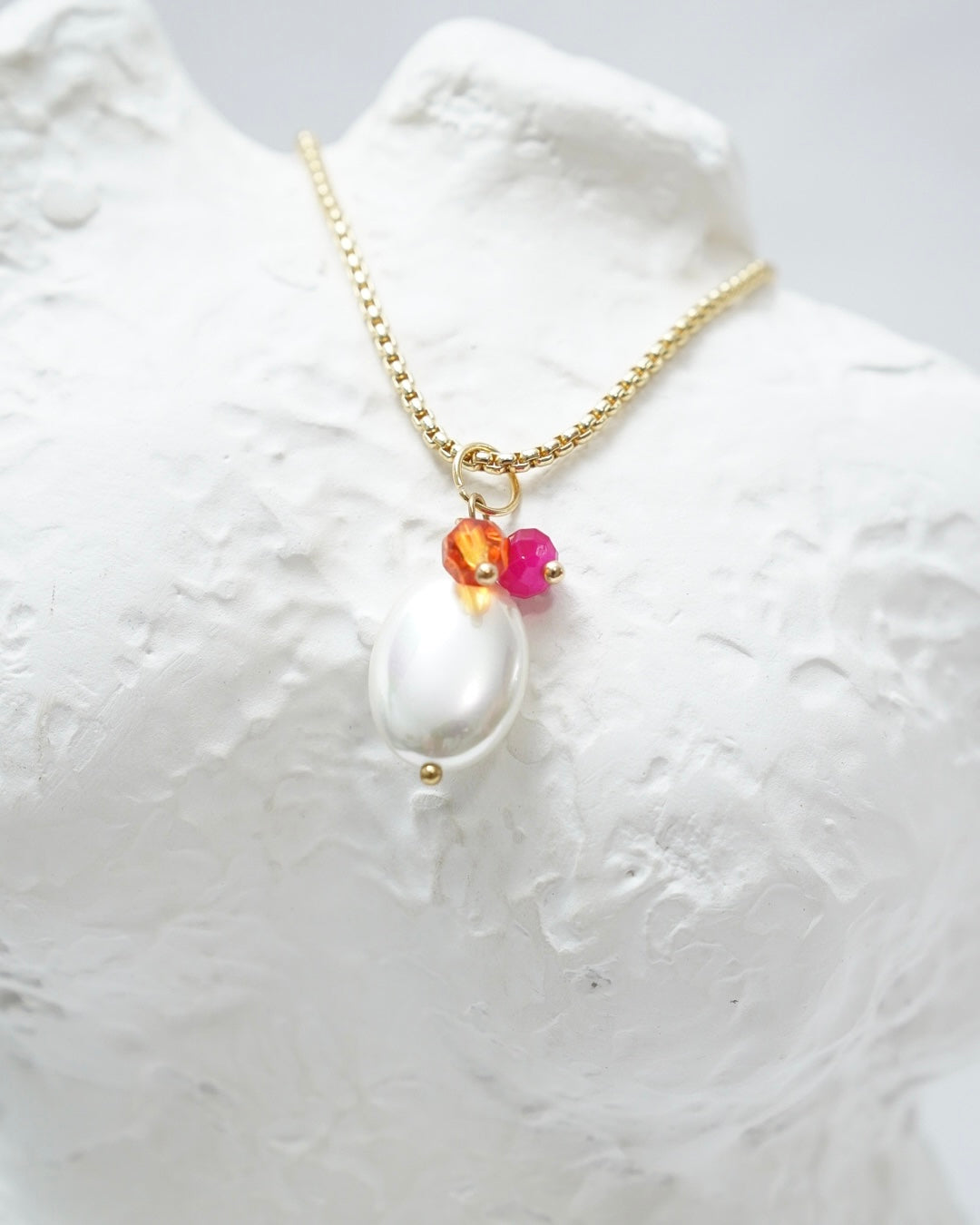 Oval Pearl Pendants