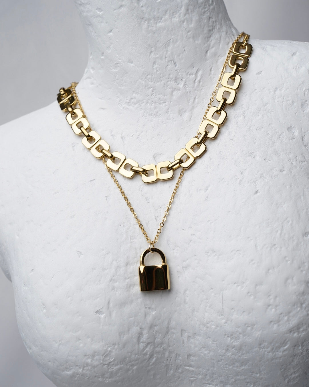 Barb Necklace