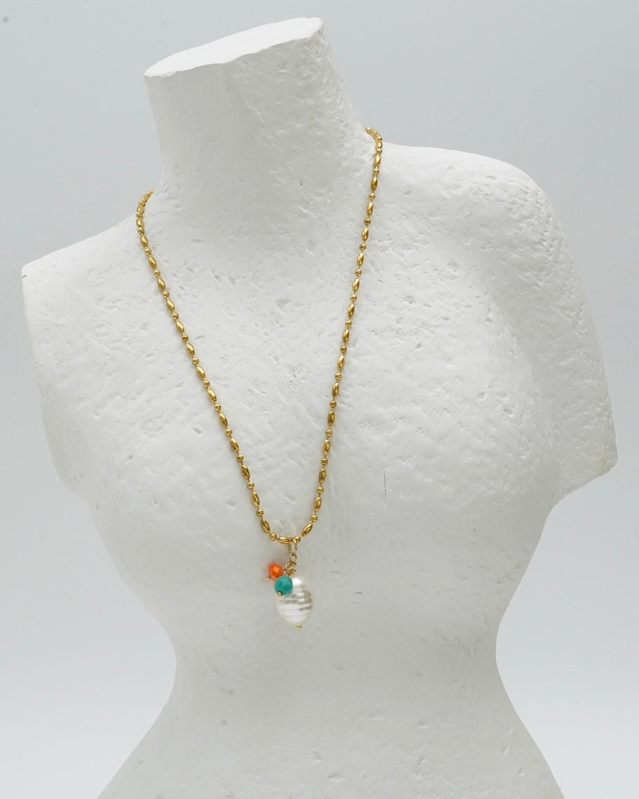 Round Pearl Necklace