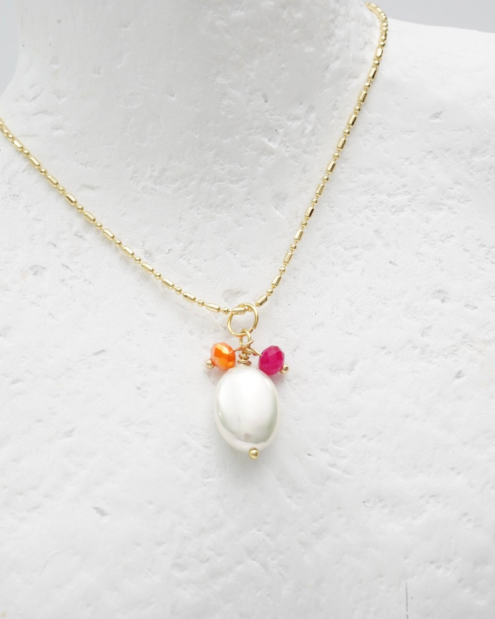 Oval Pearl Necklace