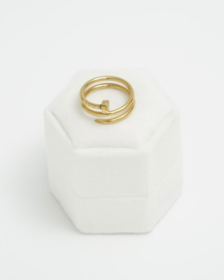 Tiff Ring