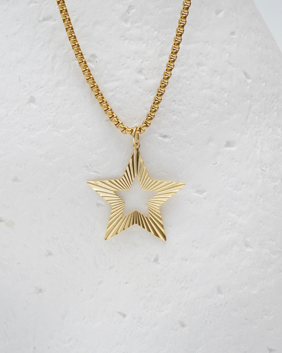 Textured Star Necklace