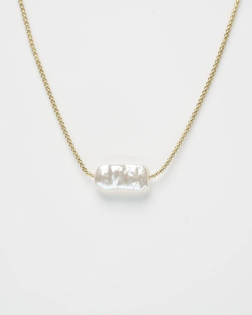 Lari Necklace