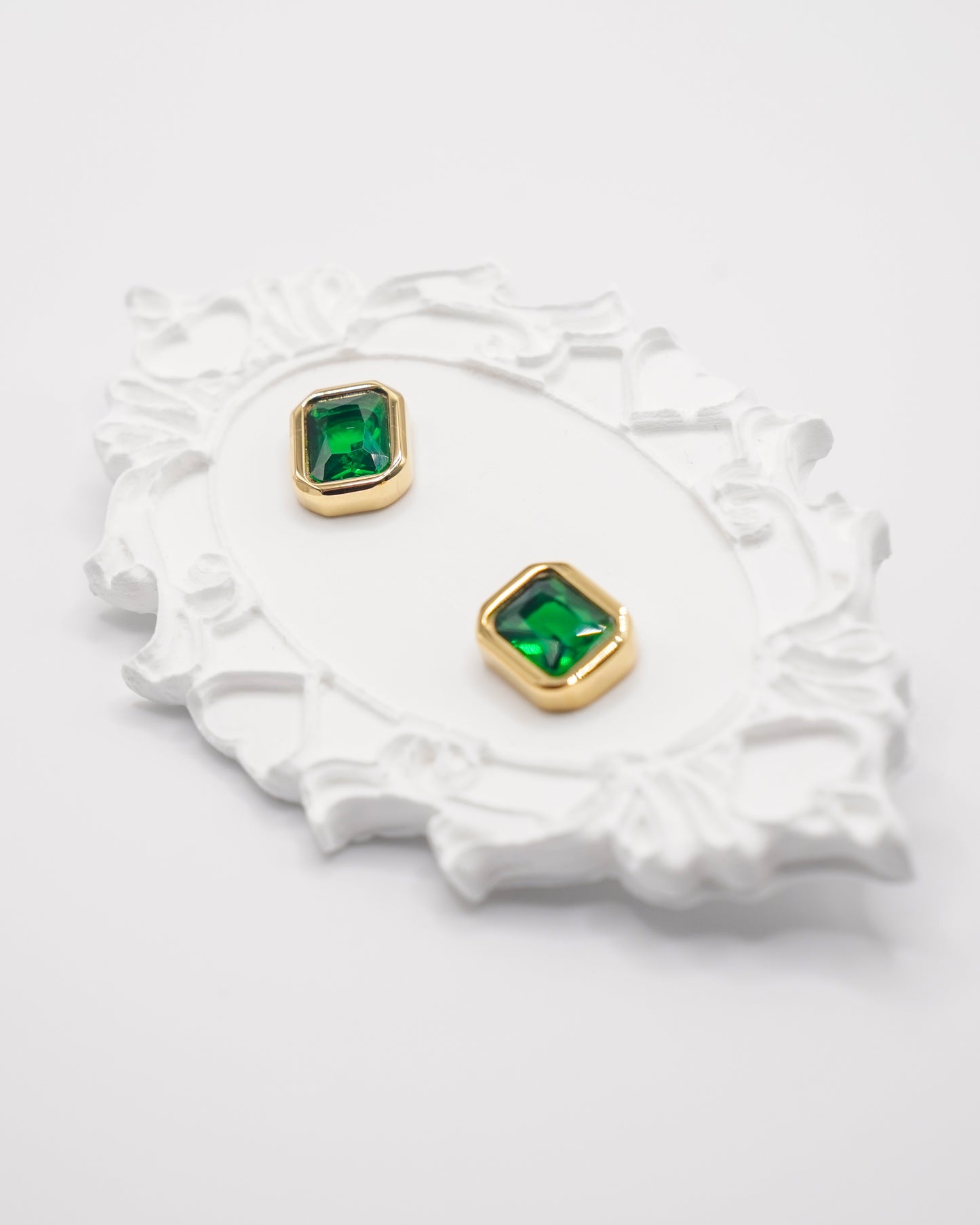 Sage Studs