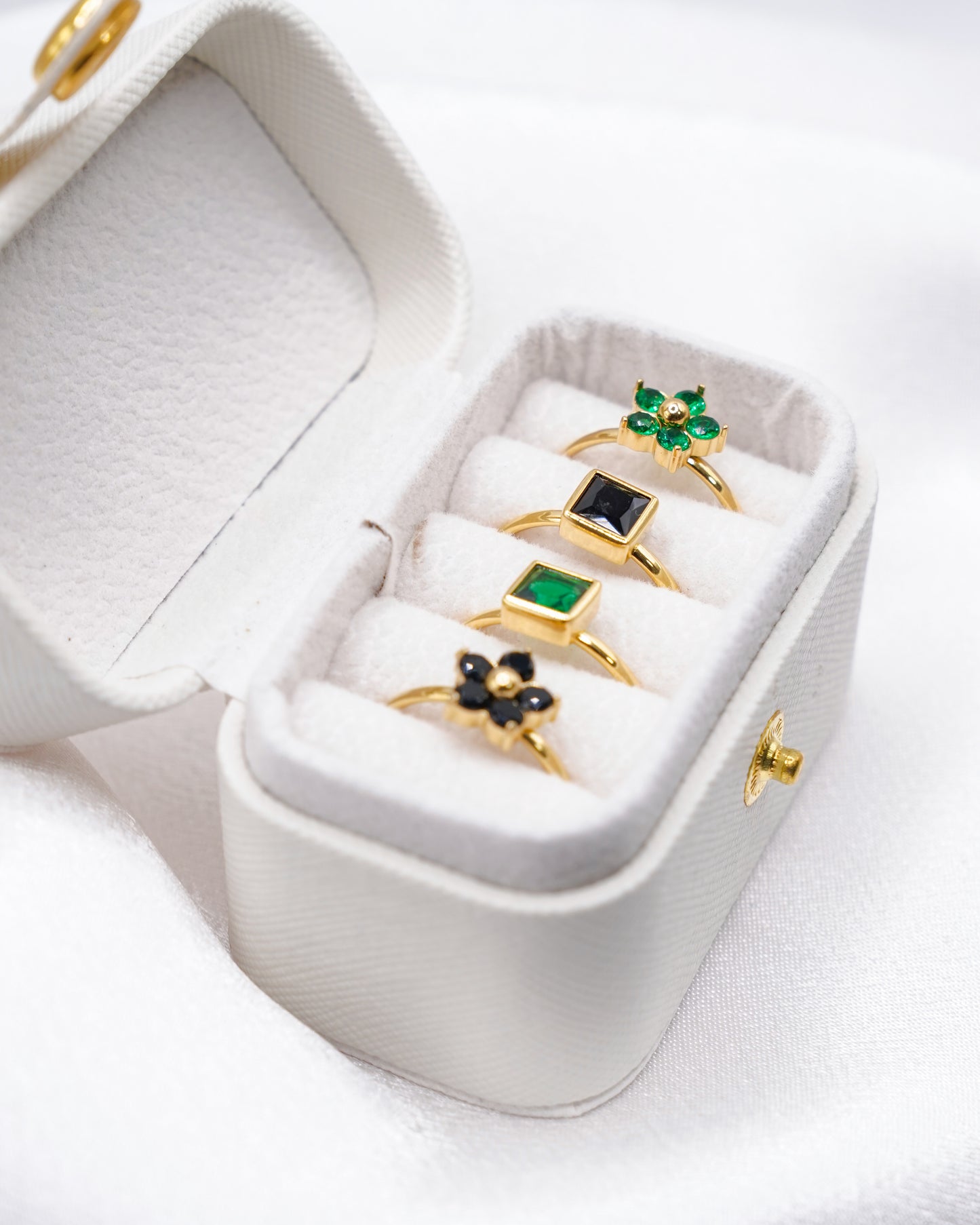 Lucian Rings