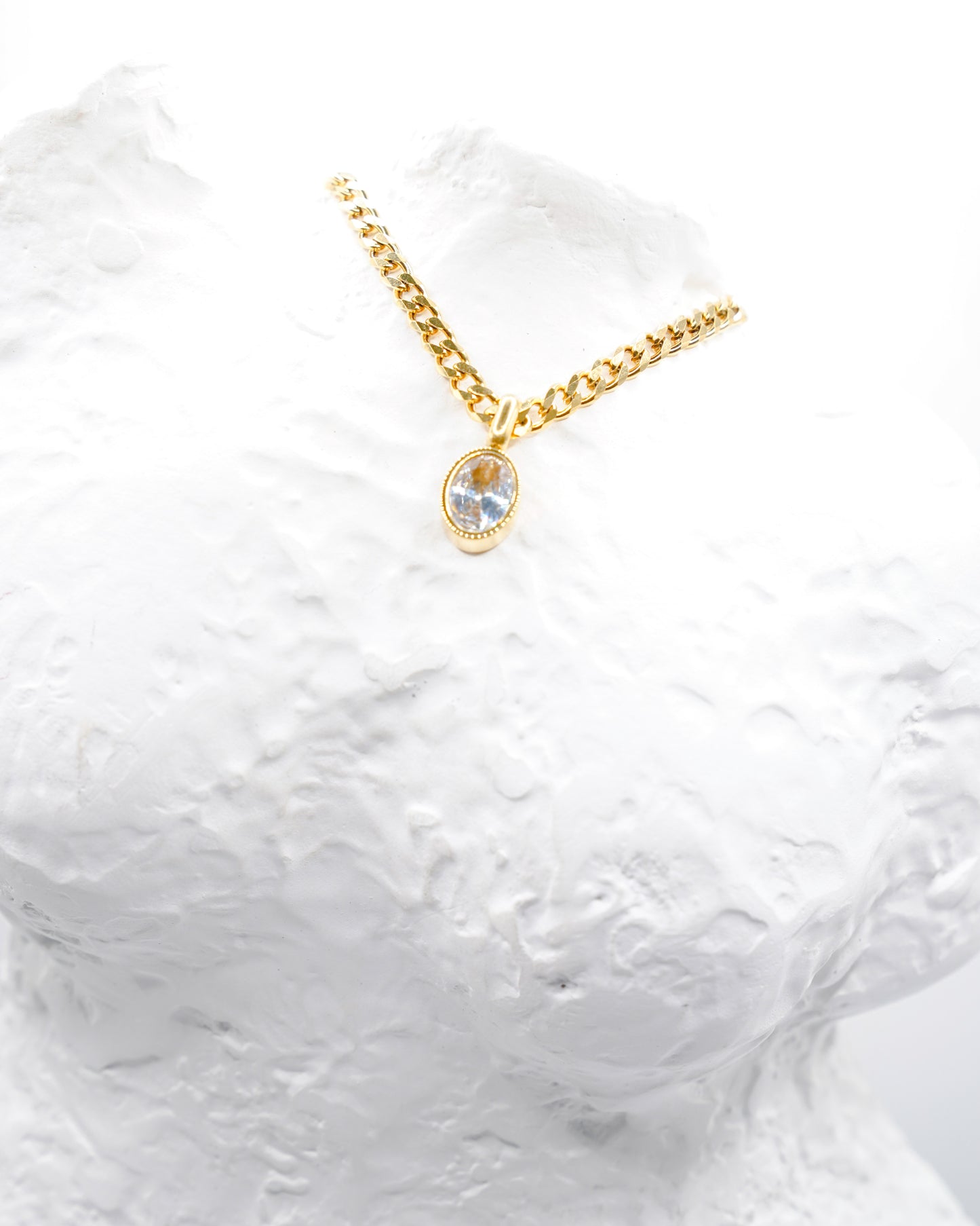 Elizabeth Chain