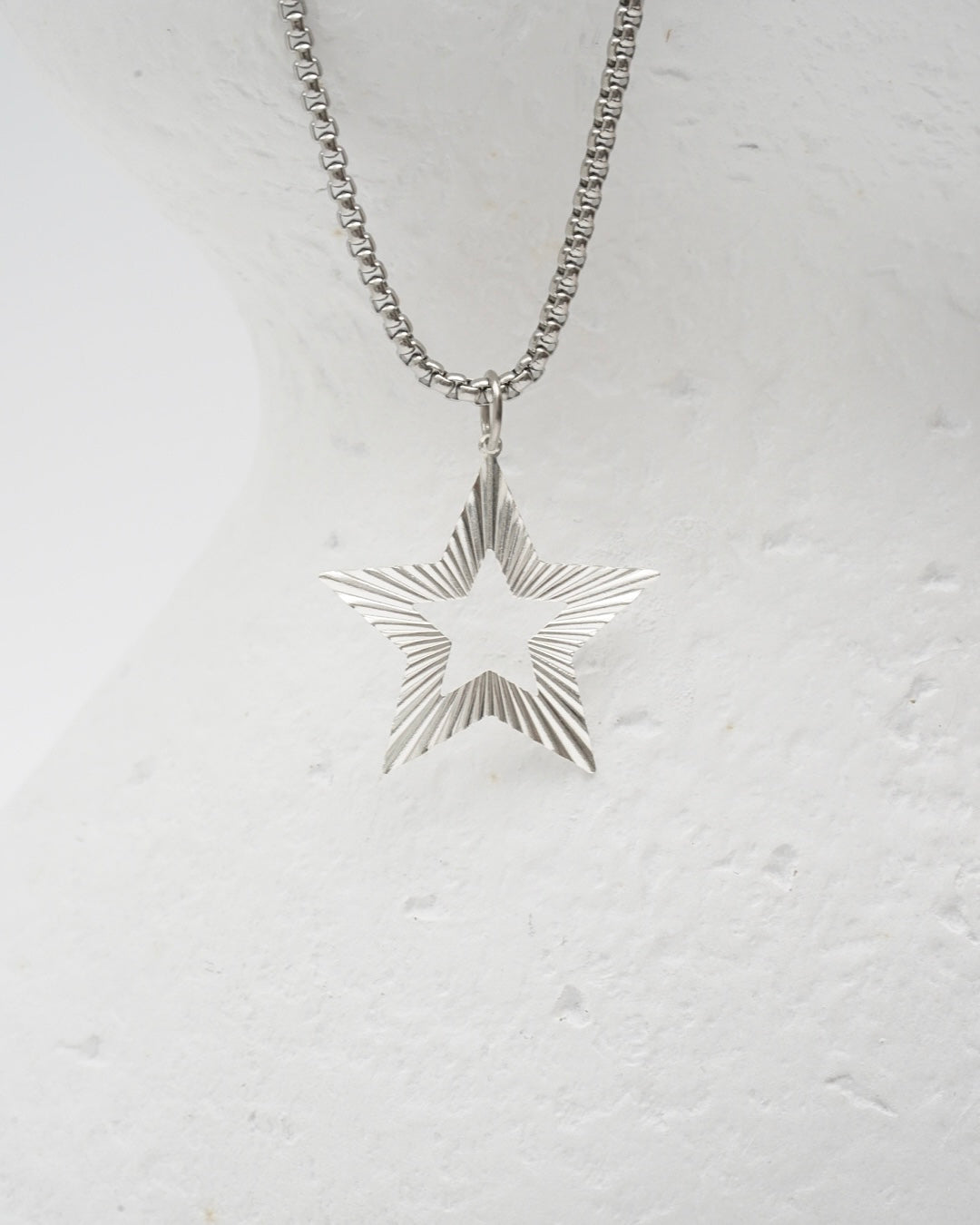 Silver Textured Star Necklace