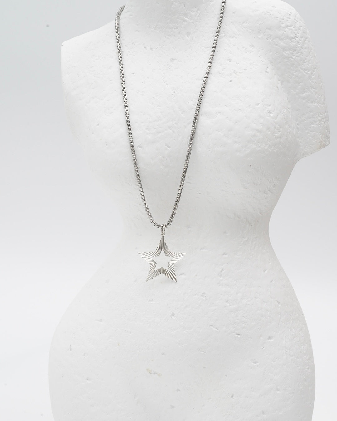 Silver Textured Star Necklace