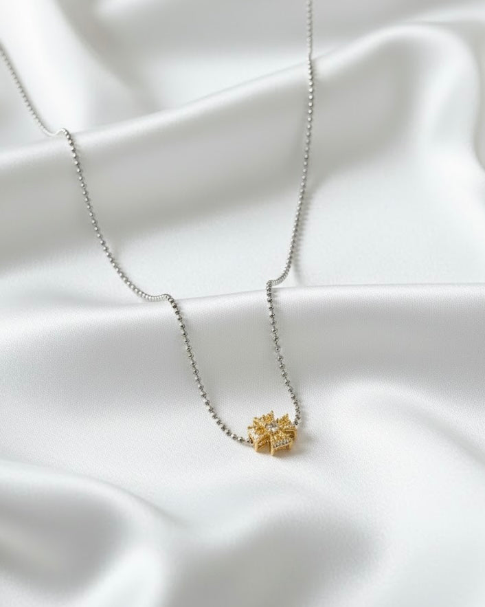 Zelie Necklace