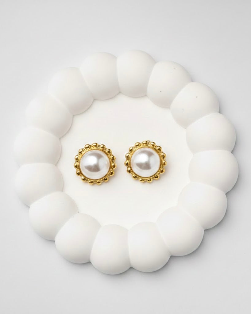 Solana Bold Studs