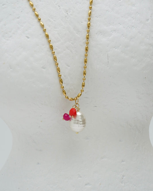 Round Pearl Necklace