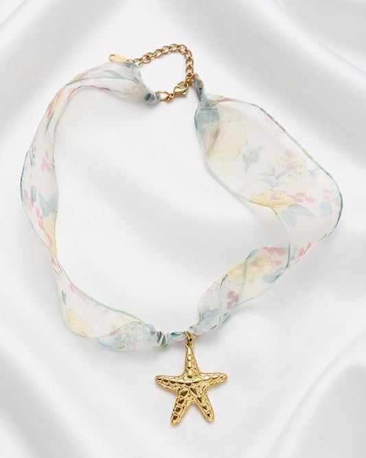 Lunari Necklace