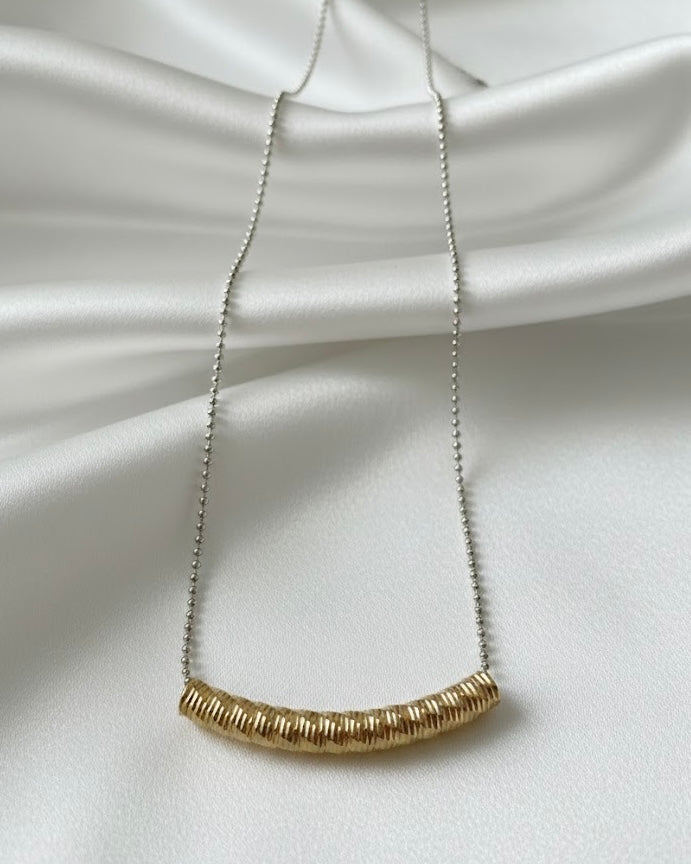 Maelis Necklace