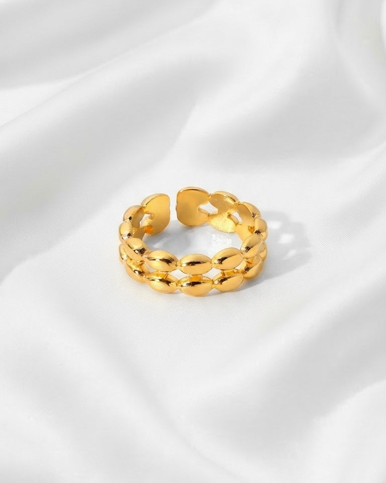 Celine Ring