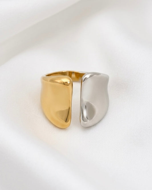 Dara Ring