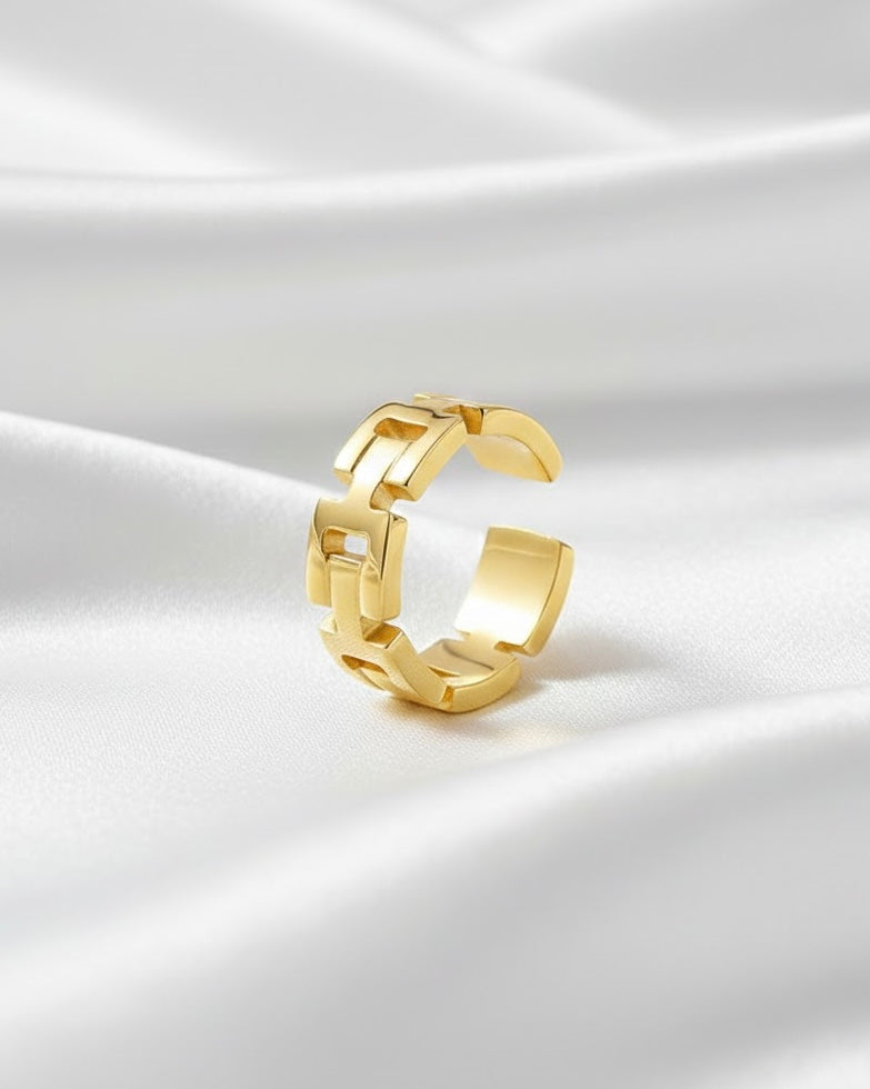 May Ring