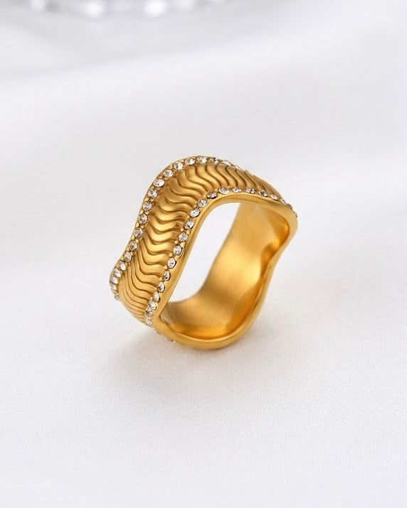 Twisted Ring