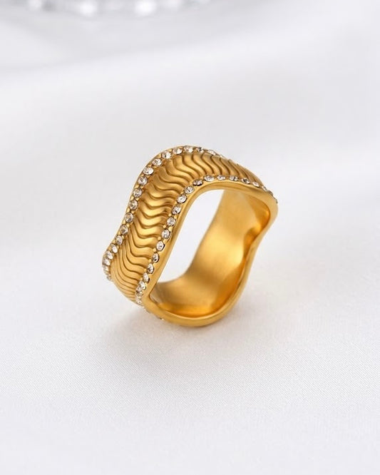 Twisted Ring