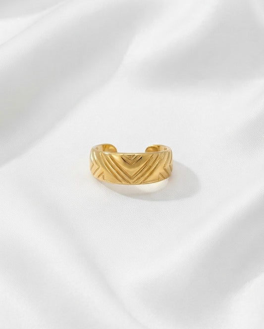 Lilia Ring