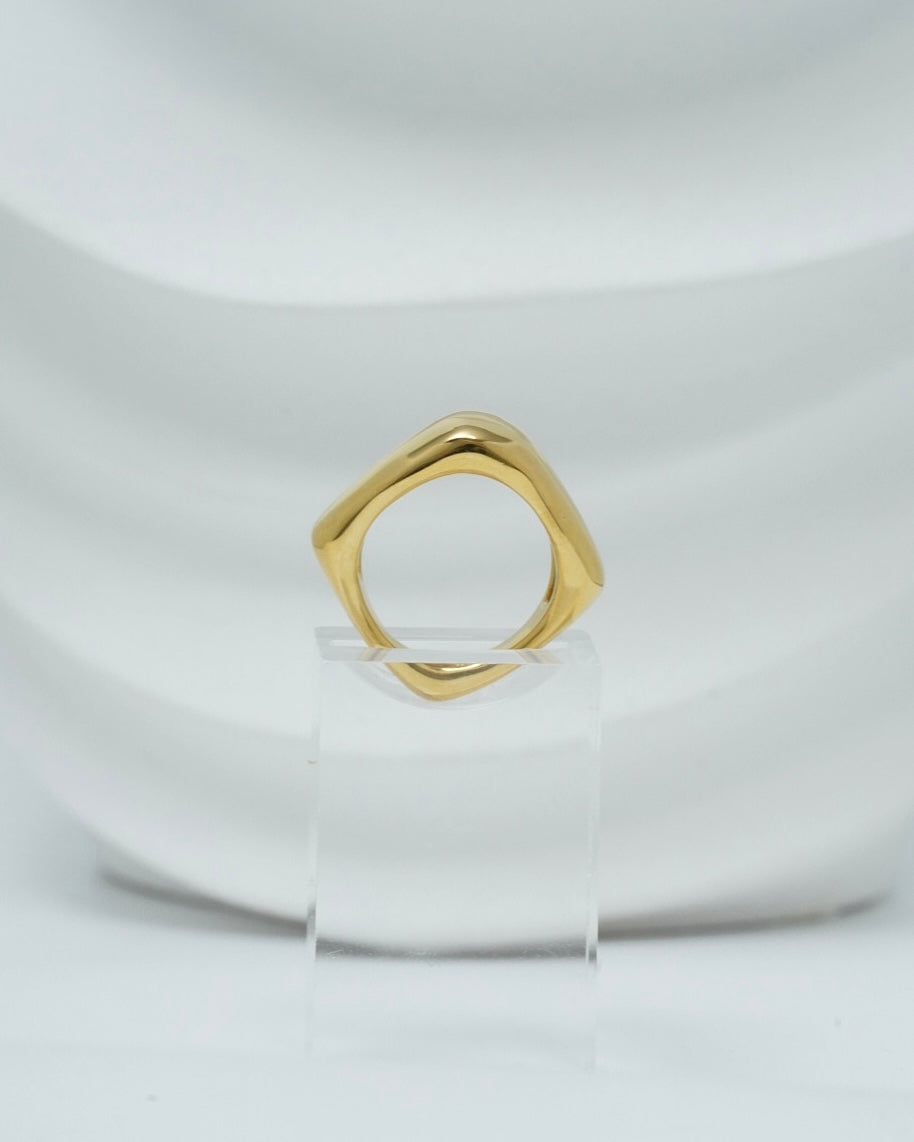 Dara Ring