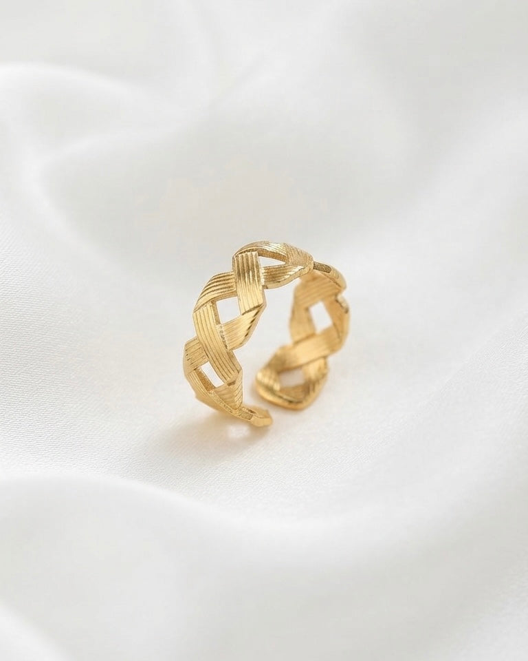 Venus Ring