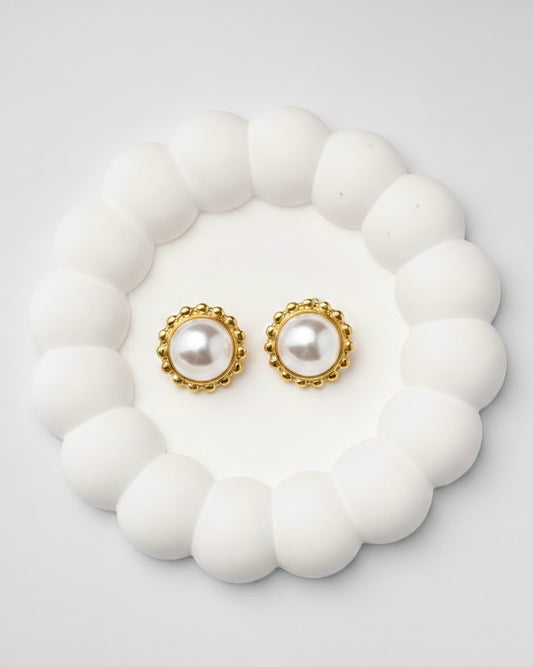 Solana Bold Studs