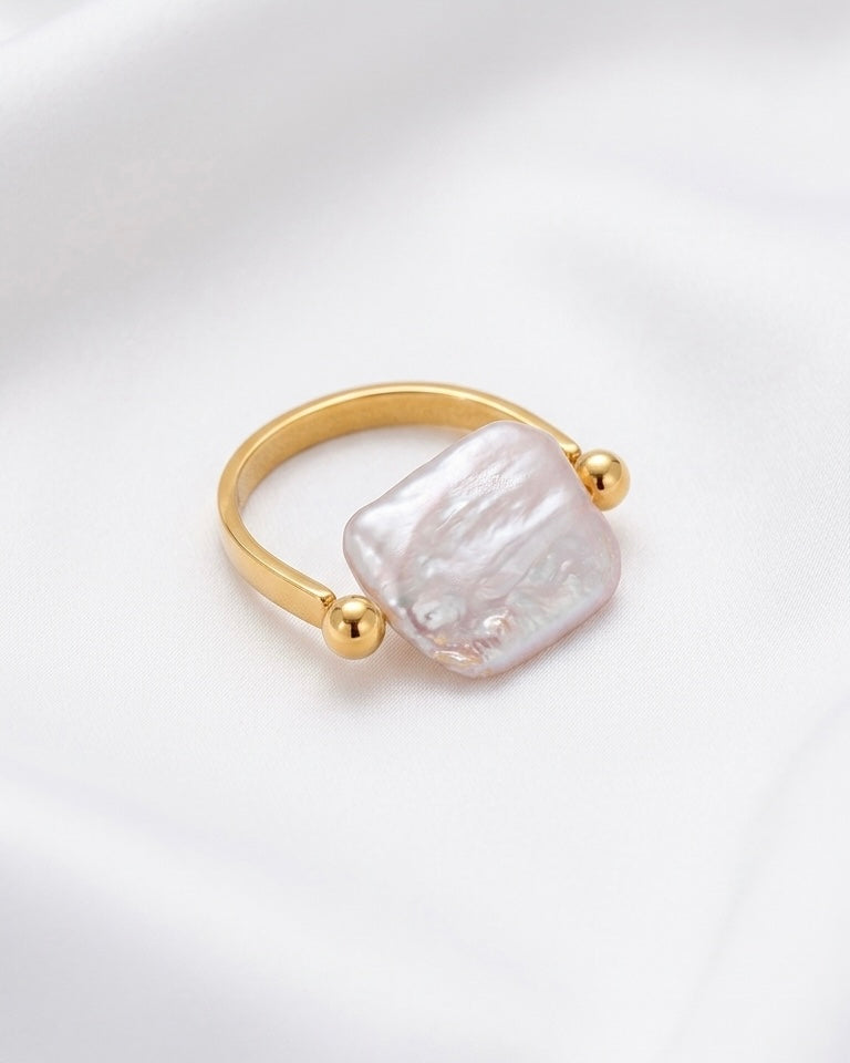 Solana Square Ring